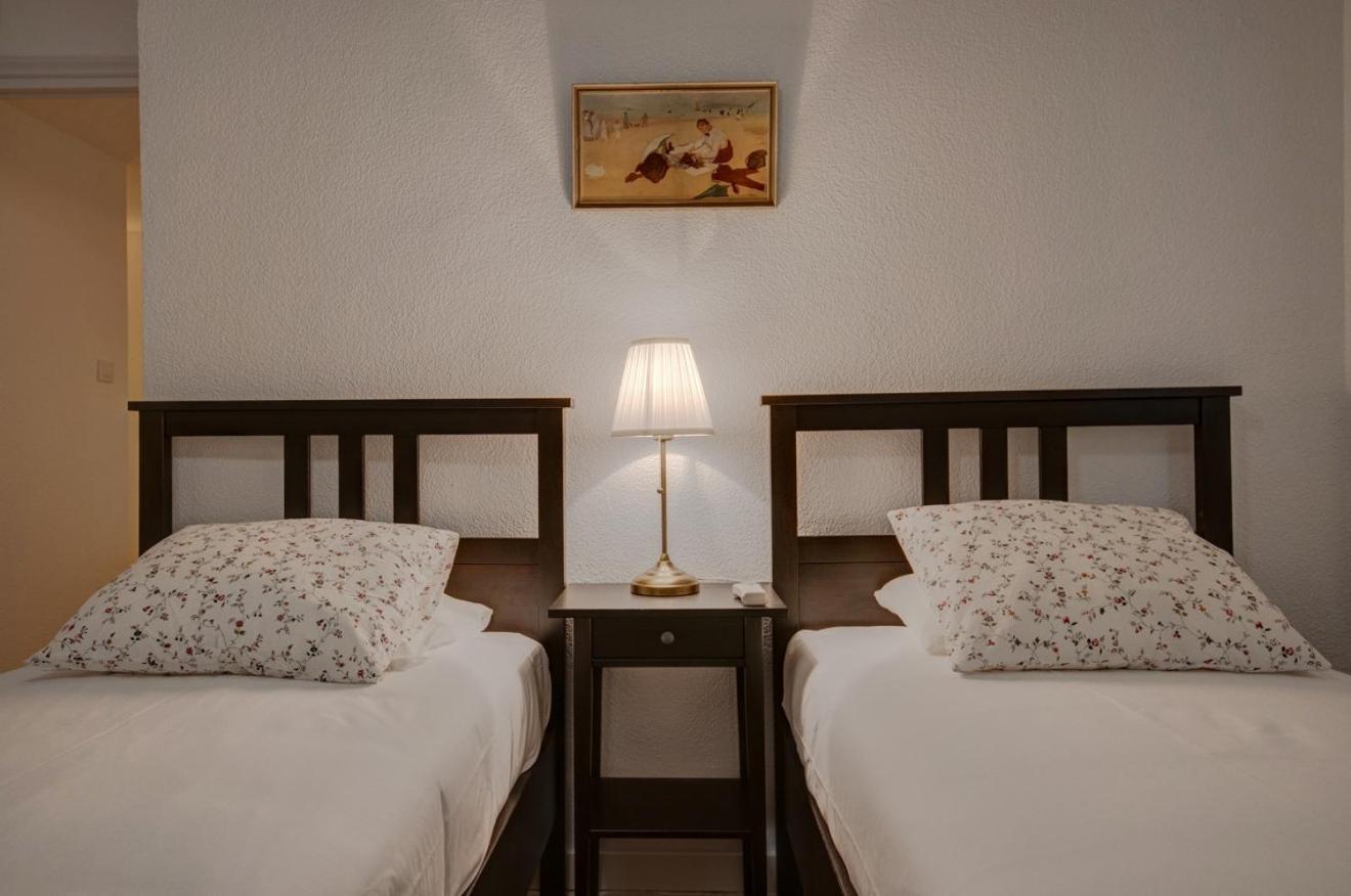 Appartamento Beds & Breaks Ferrero Valenza Esterno foto
